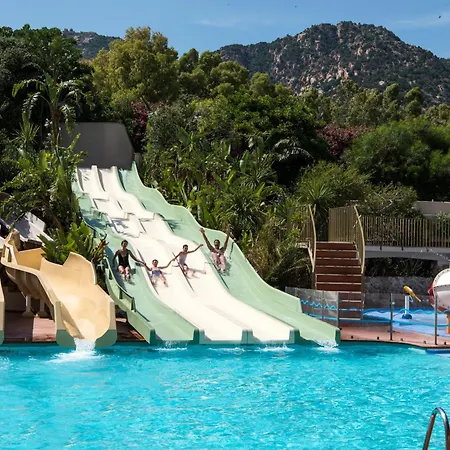 Village - Del Parco & 5*