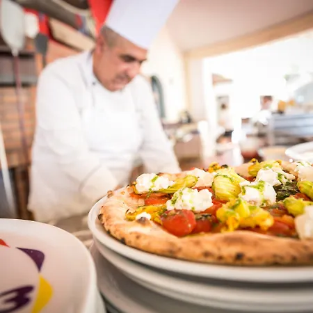 Village - Del Parco & Hotel 5*