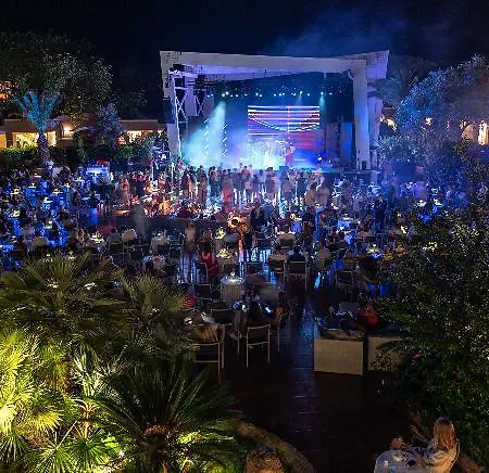 Village - Del Parco & Hotel