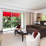Village - Del Parco & Ξενοδοχείο 5*
