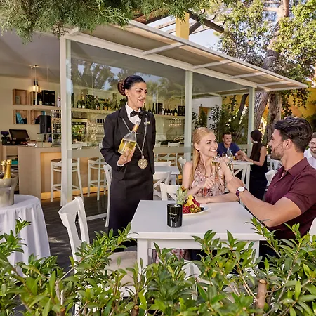 Hotel Village - Del Parco & Santa Margherita di Pula