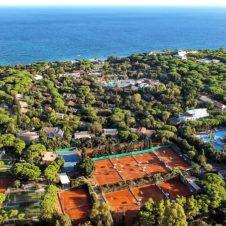 Village - Del Parco & Hotel 5*