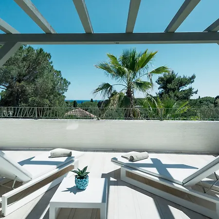 Village - Del Parco &